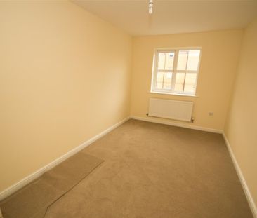 Edmonstone Crescent,Bestwood - Photo 1