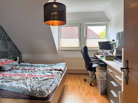 Gepflegte Doppelhaushälfte mit Garten, Garage & Carport in absolut zentraler Lage von Ostgroßefehn - Photo 3