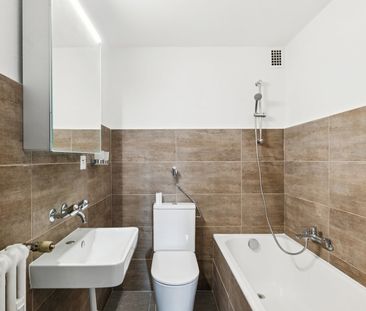 2.5 Zimmer, 1. Stock - Photo 4