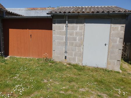 Location Maison 2 pièces 60m² - Photo 4