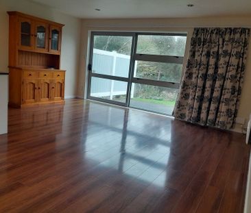 Stunning 2 double bed ( Size matters) with double - Photo 2