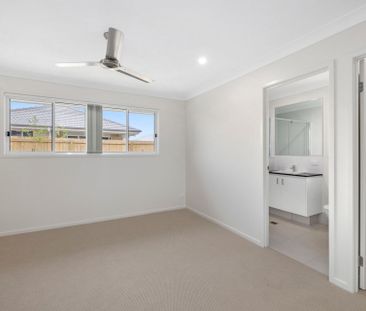 Modern Family Living in Prime Burpengary East Location - Spacious 4... - Photo 2