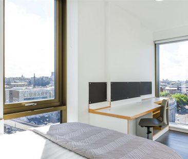 1 bedroom in a flat share to rent - Photo 6
