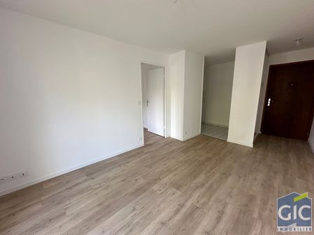 Location Appartement 2 pièces 32m² - Photo 5