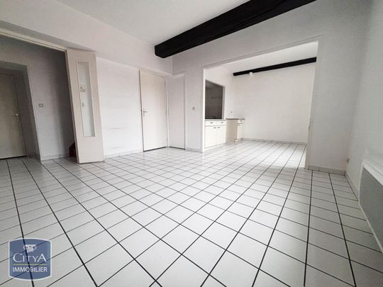 Location Appartement 4 pièces 73m² NEUVILLE SUR SAONE 69250 - Photo 1