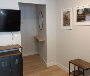 Piso de alquiler en Rúa Do Pexigo de Abaixo, 34, Ensanche - Sar - Photo 1