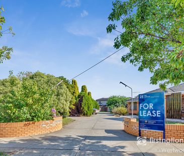 Walk To The River - Photo 2