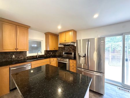 For Lease - 1070 Fergus Avenue Unit# Upper, Mississauga, Ontario - Photo 2