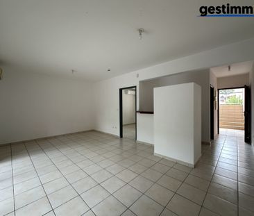 Location Appartement 2 pièces 42m² CAYENNE 97300 - Photo 3