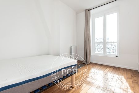 Rue Mathurin Régnier, - Photo 4