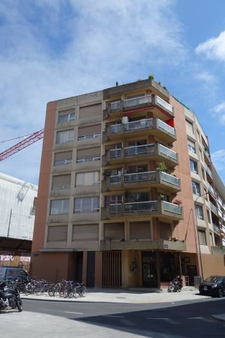 Proche Jonction : 4 pièces avec balcon - Foto 5