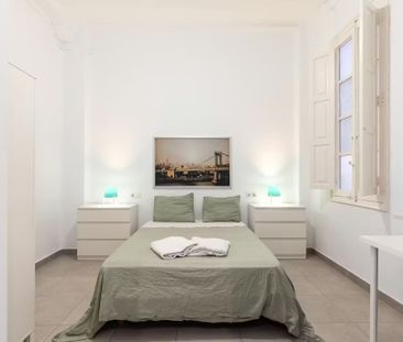 Carrer Martínez Cubells, Valencia, Valencian Community 46002 - Photo 2