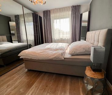 Hochwertig modern möblierte 2-Zimmerwohnun mit Südbalkon - Photo 1