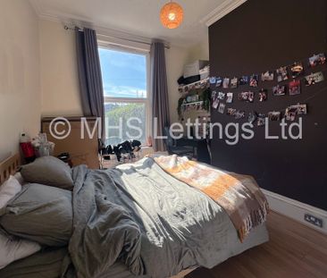 4 Bedroom Mid Terraced House for rent in Broomfield Terrace - Photo 6