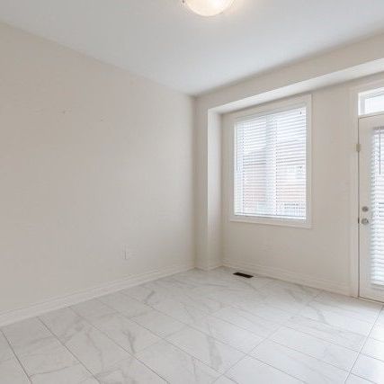 For Lease - 436 Wheat Boom Drive, Oakville, Ontario - Photo 1