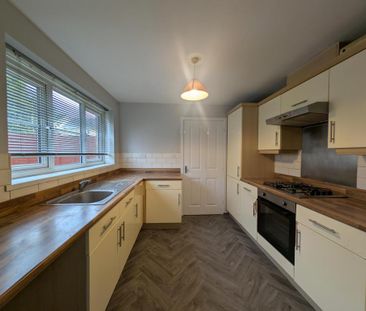4 bedroom detached house to rent - Photo 5