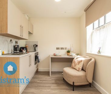 1 bed Apartment for Rent - Photo 4