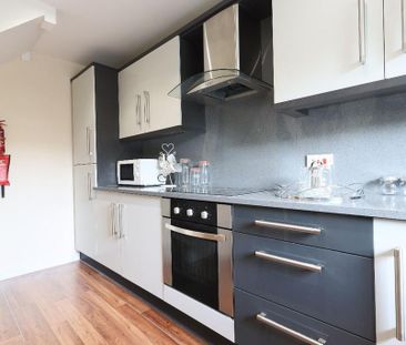 4 bedroom house to rent - Photo 1