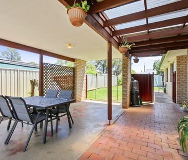 33 Mullumbimby Close, 2340, Tamworth Nsw - Photo 1