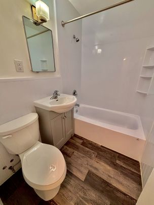 For Lease - 109 Beech Avenue Unit# 202, Toronto, Ontario - Photo 1