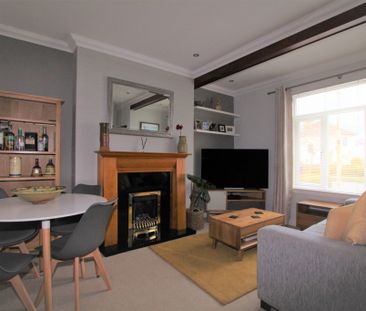 Lincoln Avenue, Knightswood, Glasgow - Photo 1