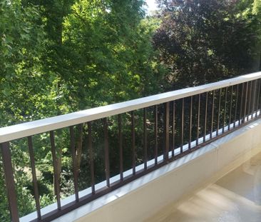 RESIDENCE DU GRAND PARC BRUNOY - BEAU F2 - Photo 6