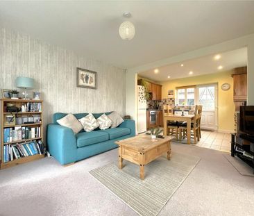 2 bedroom semi-detached house to rent - Photo 2