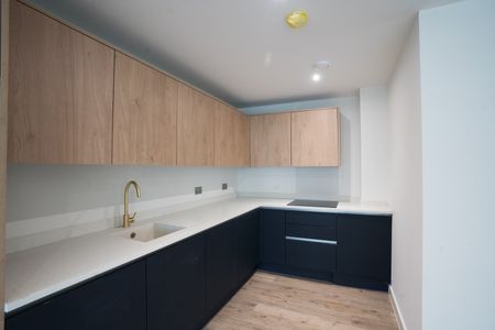 1 Bed Penthouse, Great George Street, LS1 - Photo 3