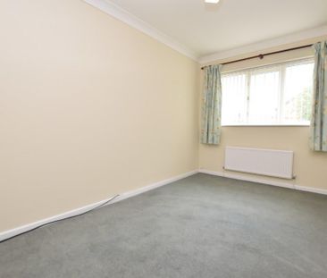 Burton Rise, Gresford, Wrexham - Photo 4