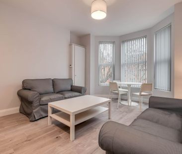 Apt 5 41 Wellington Park, BELFAST, BT9 6DN - Photo 4