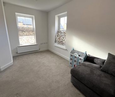 2 bedroom House To Let - Photo 4