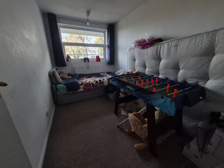 2 Bed Detached House, Fairview Court, NW4 - Photo 4