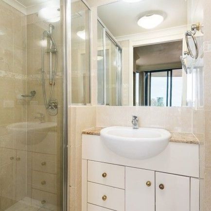 Brisbane City, Furnished 3B + 2B, Available 17 Nov - Photo 1