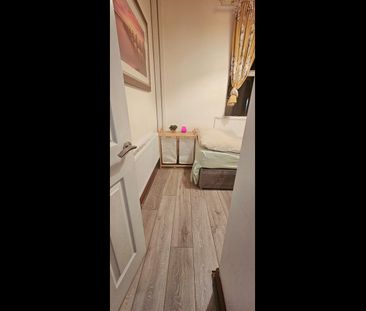 Room in a Shared House, Beresford Street, M14 - Photo 4