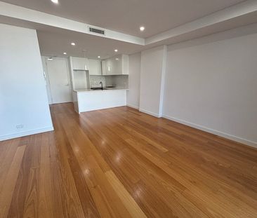 BRIGHT & CONVENIENT 2-BEDDER IN THE HEART OF FIVE DOCK! - Photo 6