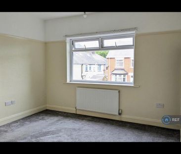2 bedroom end of terrace house to rent - Photo 6