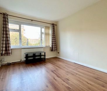 1 bedroom Flat To Let - Photo 4