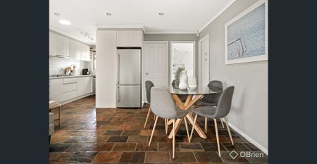 Stylish, Spacious & Perfectly Located - Photo 3