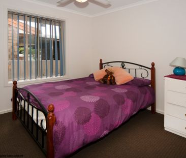 Lovely 3 Bedroom Home - Photo 3