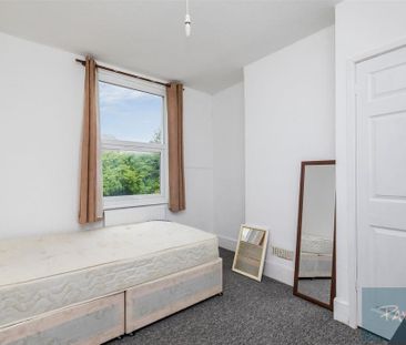 4 bedroom house to rent - Photo 4