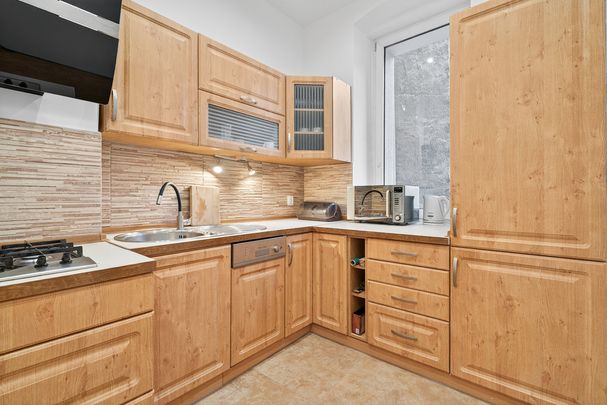 Duże mieszkanie w centrum! - Photo 1