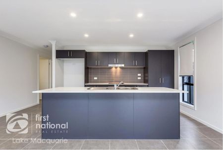 Modern Family Living in a Peaceful Location - Photo 3