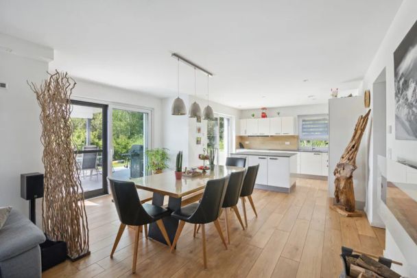 RESERVIERT: Modern, neuwertig und sofort einzugsbereit! - Foto 1