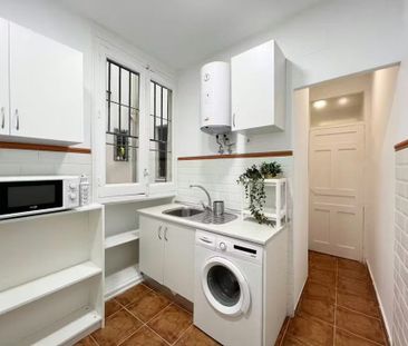 Calle de San Bernardo, Madrid, Community of Madrid 28015 - Foto 6