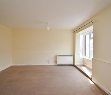 3 bedroom house to rent - Photo 2