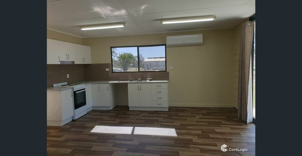 Cute Cottage situated on 10 acres - Photo 1