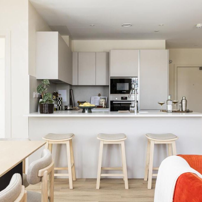 3 bedroom apartment to rent - Photo 1