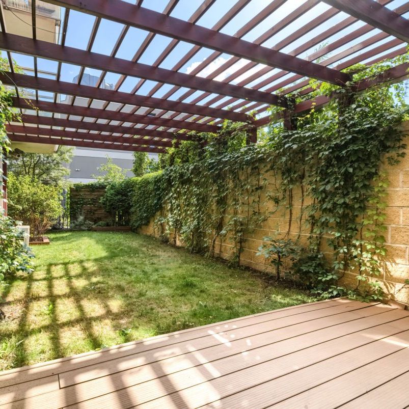 Ochota - 5pokoi, 145m2 z ogrodem ponad 200m2 - Фото 1