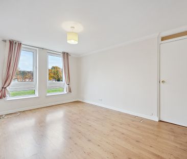 Clarence Gardens - Photo 3