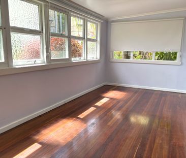 Big Family Home with Inground Pool and Ducted Air-Conditioning&period; - Photo 1